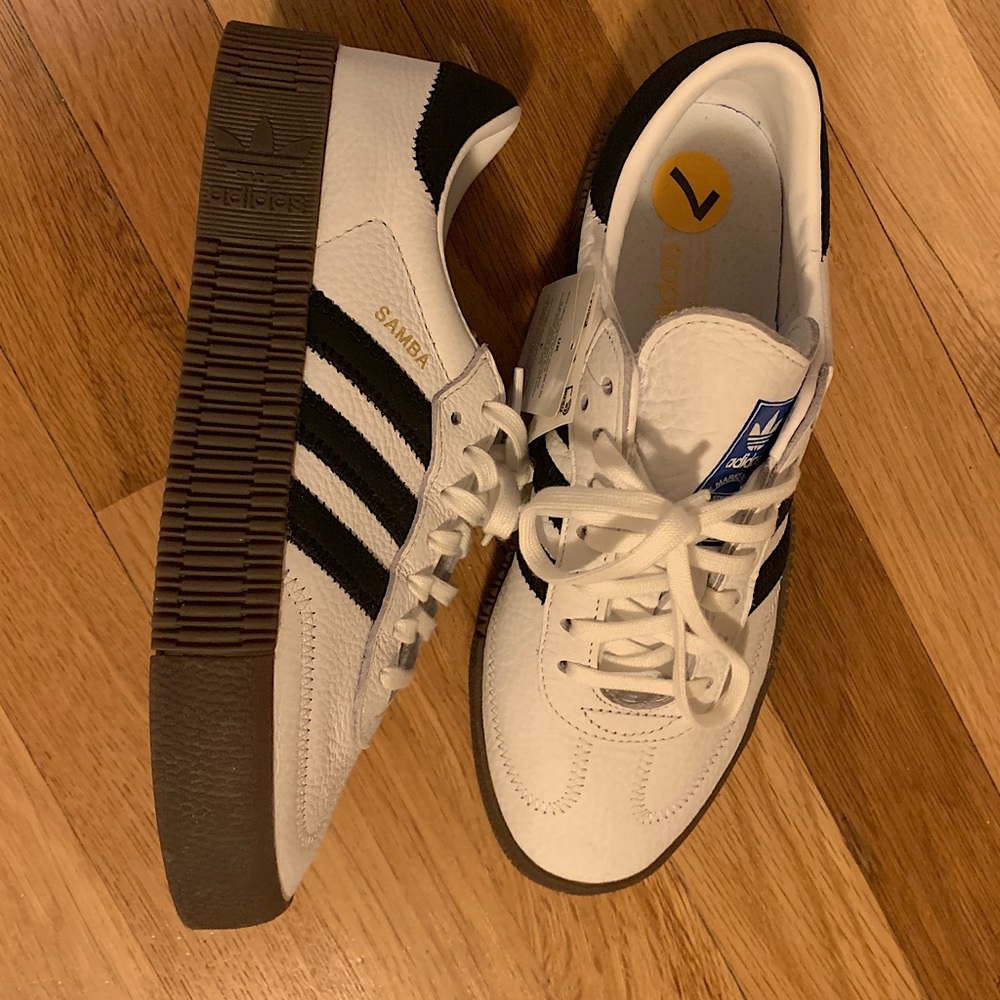 Adidas platform sambas